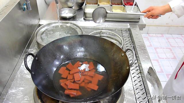 鸭血的家常做法，家常鸭血正宗做法（喜欢吃鸭血的不要错过）