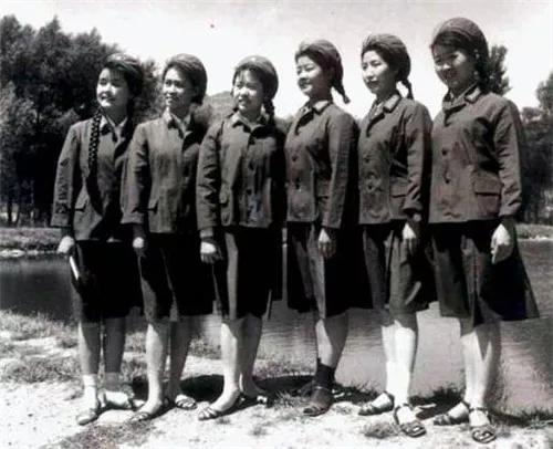 17年征兵什么时候开始，今年啥时候开始征兵（关于我军女兵征兵简史）