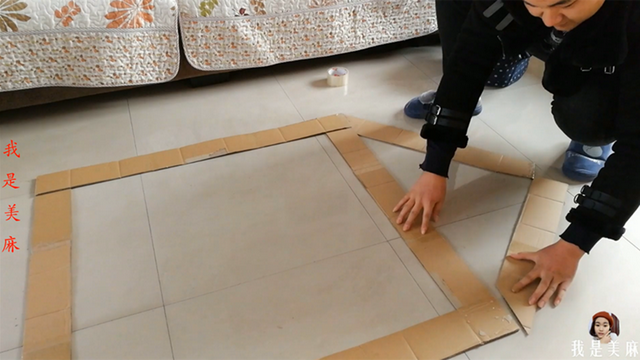 房子手工制作纸箱，纸箱房子如何手工制作（爸爸用纸箱为宝宝做个大房子）