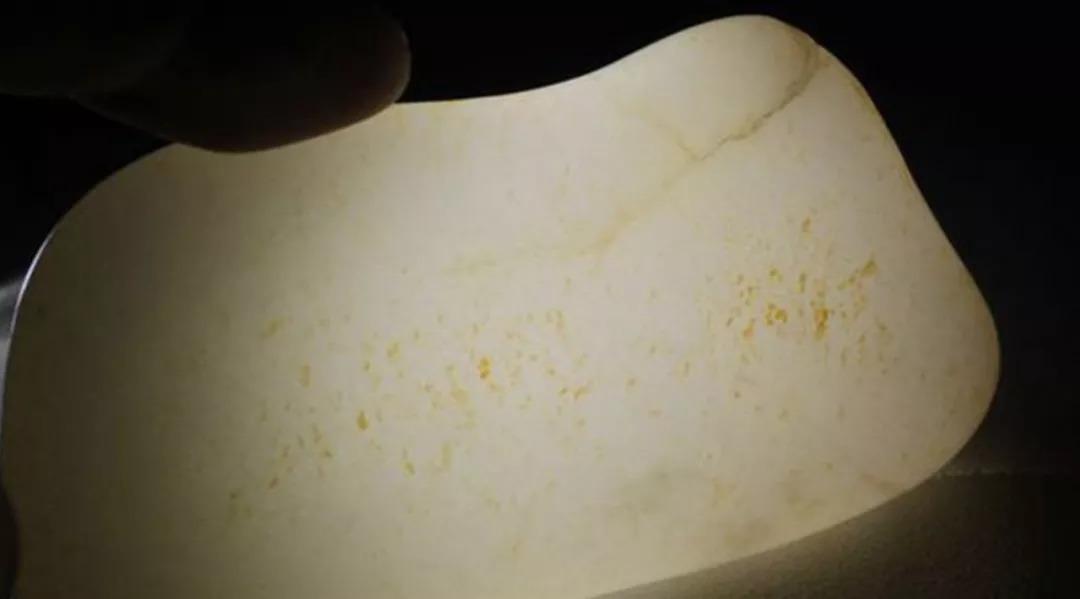 玉的鉴别方法有哪些，玉的鉴别方法有哪些图片（玉石常见的4种鉴定方法）