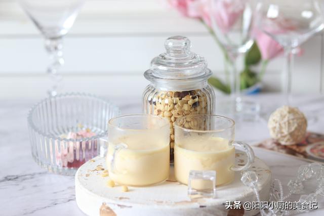 冰激凌可不可以放在热咖啡里，冰激凌可不可以放在热咖啡里喝（冰淇淋和咖啡的奇妙吃法）