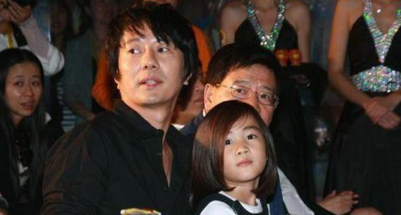 “灰姑娘”孙锋：与郑钧奉子成婚，陪伴他成长，教会他爱情