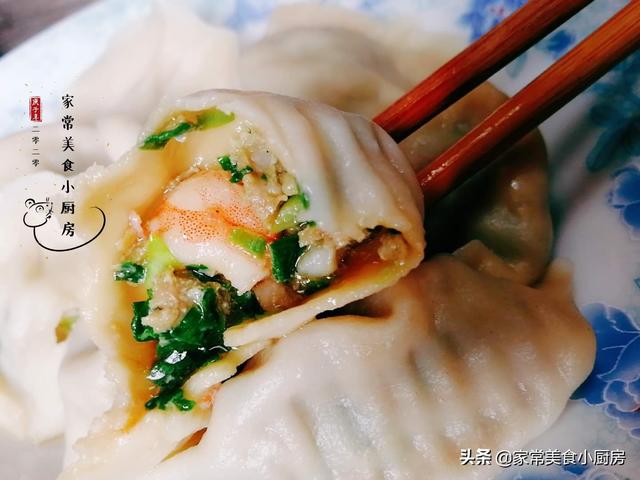 蝦餃子餡做法大全,鮮蝦水餃餡怎麼調(教你做韭菜蝦仁三鮮餡餃子)