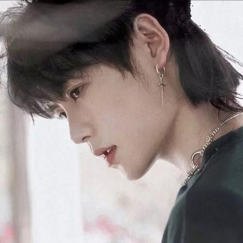 细节/崩溃，细节崩溃什么意思（肖宇梁前女友再发小作文图片）