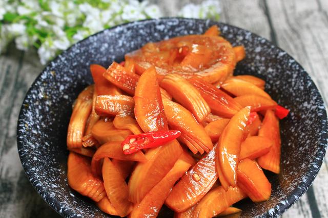 霜降吃什么传统食物，霜降吃什么传统食物水果（老传统讲究吃5样）