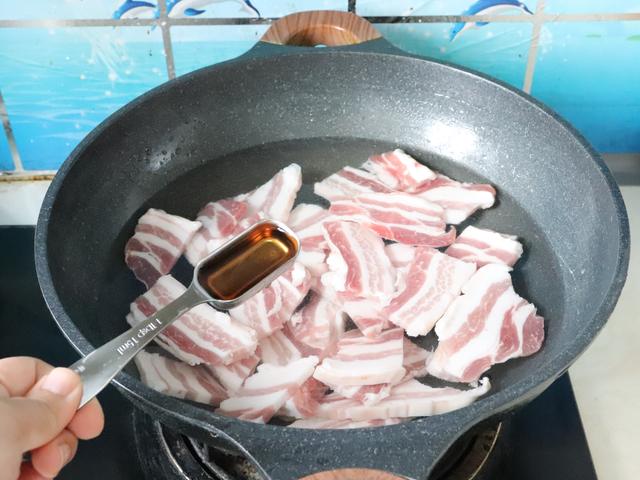 把子肉的做法，把子肉的做法及配料（入口即化的家常把子肉）