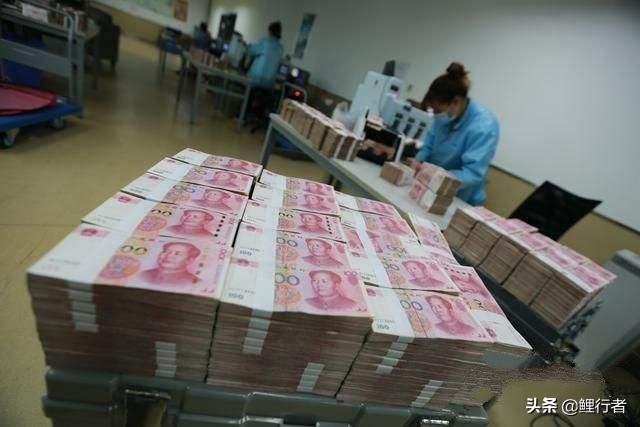 五千万存银行一年利息是多少，五千万存银行利息多少（如果想从银行一次性取走5000万）