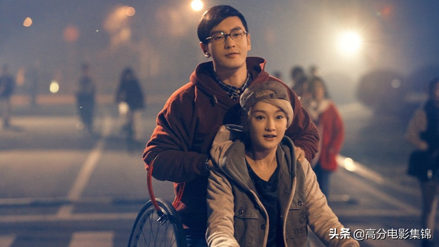 喜剧电影排行榜前十名，推荐几部笑到肚子疼的电影（10部近两年笑点最多的喜剧电影）