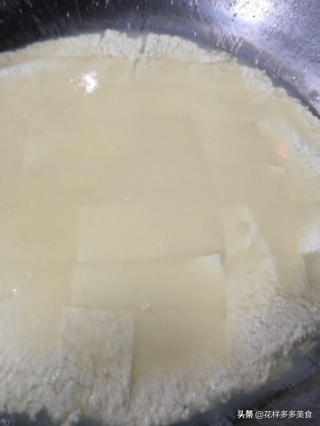 豆花的做法和配方，制作豆腐花的配方和方法窍门（师傅教你这样做正宗的四川豆花）
