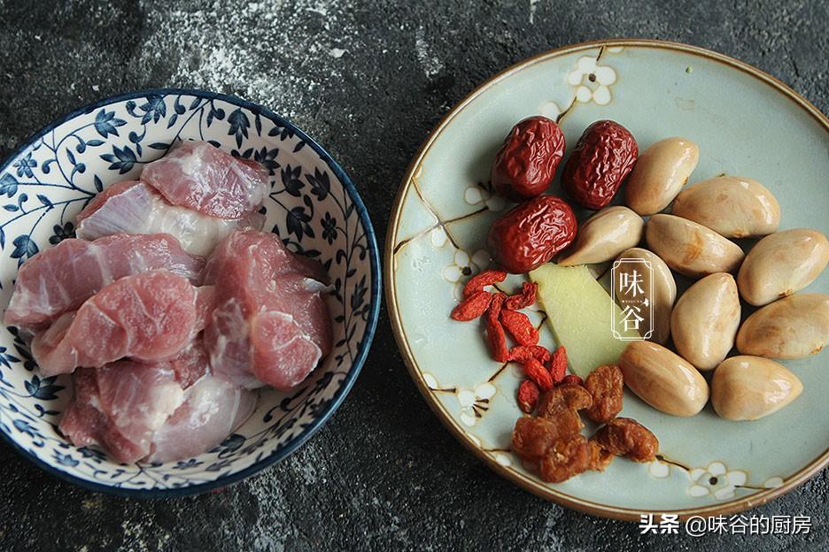 菠萝蜜核的功效与作用，菠萝蜜核的功效与作用禁忌（这种水果吃完别扔核）