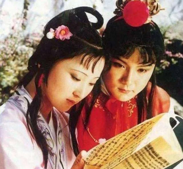 红楼梦贾宝玉结局，红楼梦书中贾宝玉的结局（因被丈母娘嫌弃投湖自尽）