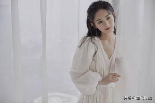 长脸必备耳环图片，长脸高颧骨适合什么耳饰（我这个大长脸终于也戴对了耳环）