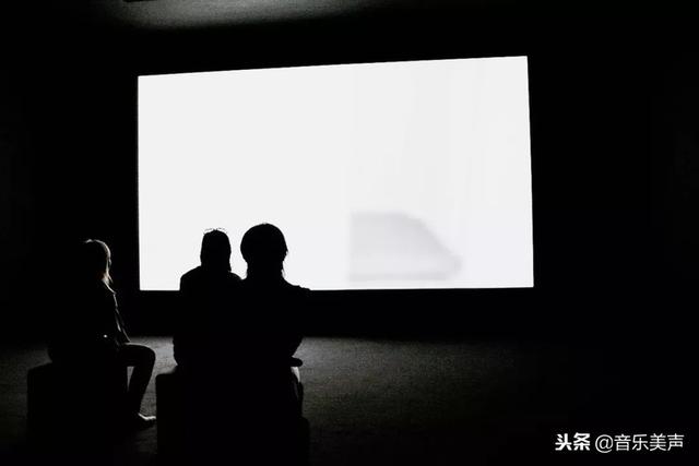 房间歌词刘瑞琦，房间旧版完整歌词（2018十佳电影主题曲）