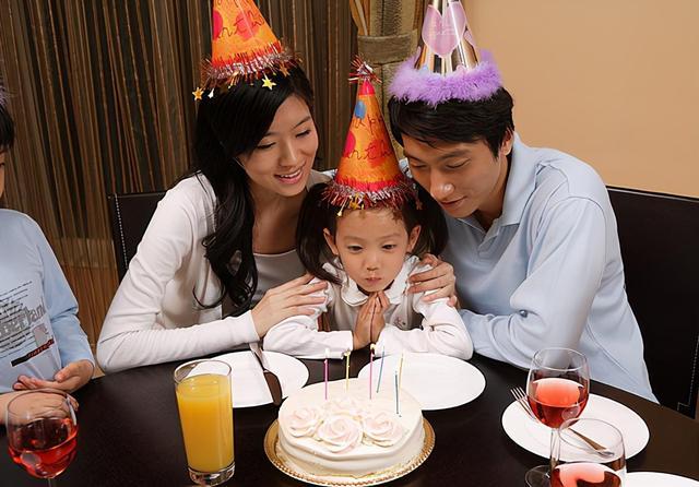 生日怎么过有意义，50岁生日怎么过有意义（两者说法虽不同意义都一样）