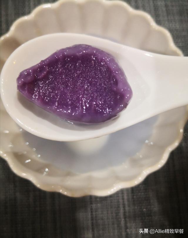 三色汤圆的家常做法，营养早餐第221期