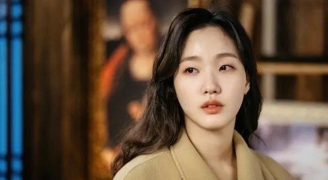 什么发型显脸小显年轻，适合瘦脸的发型（简单易打理的4款发型）