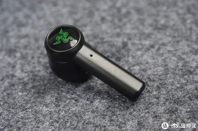 耳机rl怎么分左右，耳机左右怎么分rl（雷蛇战锤狂鲨真无线耳机开箱体验）