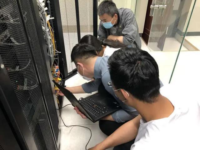 猫咪可以上火车吗，可以带着猫咪坐火车吗（网络上“户口”，一个都不能少）