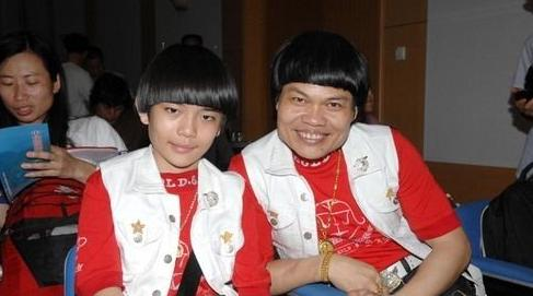 八两金老婆照片是谁，八两金老婆（“丑星”八两金曝近况）