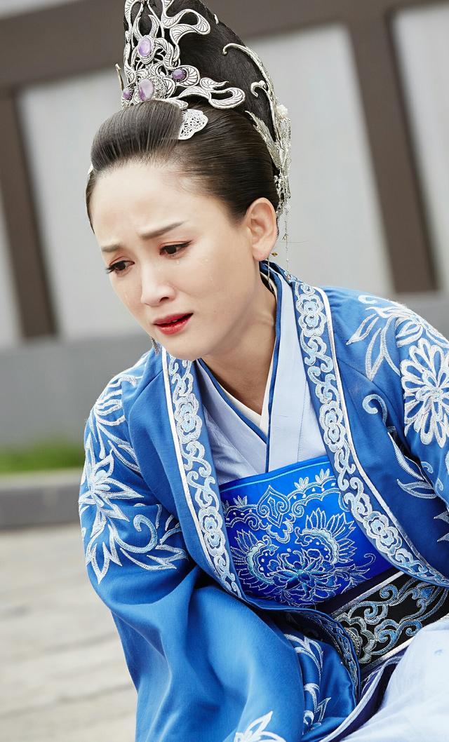 陈乔恩和张翰合作过哪部电视剧，张翰和陈乔恩拍了什么电视剧（遇到小9岁男友艾伦）