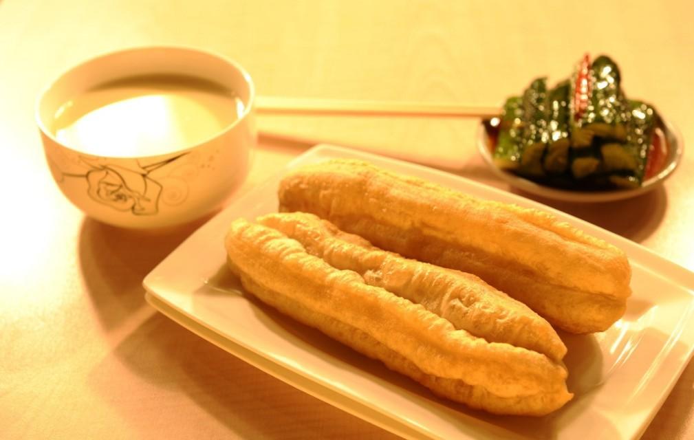 【香酥油條改良版】做法步驟圖 綿軟細膩 奶香四溢-起舞食譜網