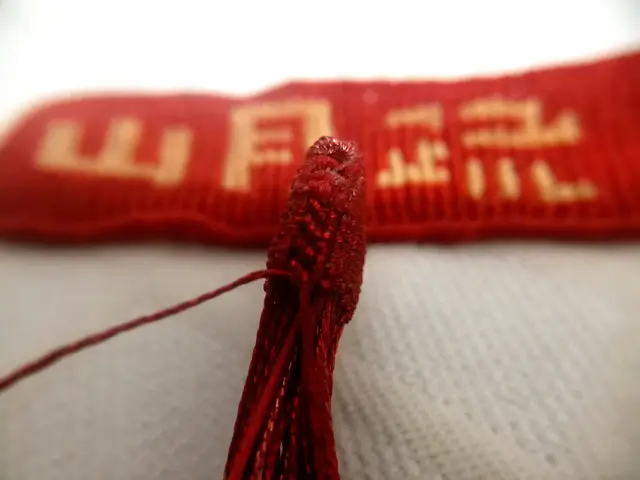 手工粽子怎么做简单又漂亮，手工五彩粽子制作方法（精致小巧的4角粽子）