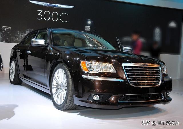 北京奔驰戴克300，克莱斯勒是不是就是奔驰啊（竞争德系A6L、E级、5系）