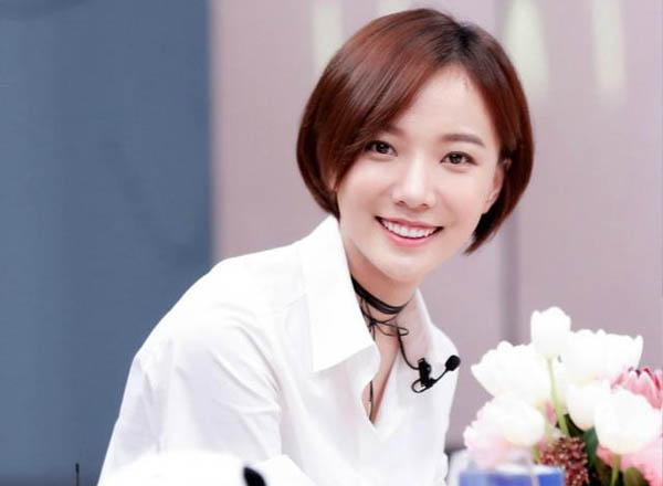 童瑶章子怡傻傻分不清，5位“撞脸”的娱乐圈女明星