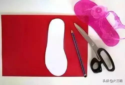 打保龄球游戏规则，打保龄球游戏规则有哪些（运动健身进万家之陪娃锻炼小游戏）