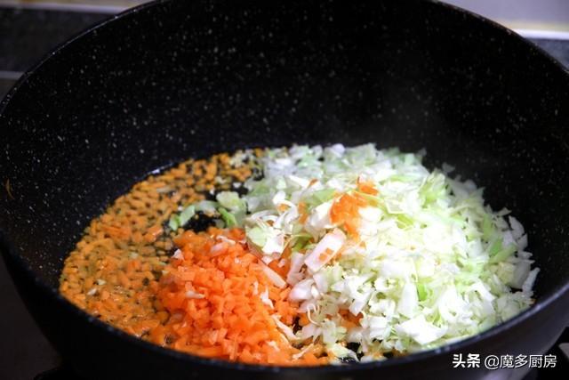 速冻饭团可以用烤箱加热吗，速食饭团可以用烤箱吗（做一盘小巧可爱能拉丝的饭团）