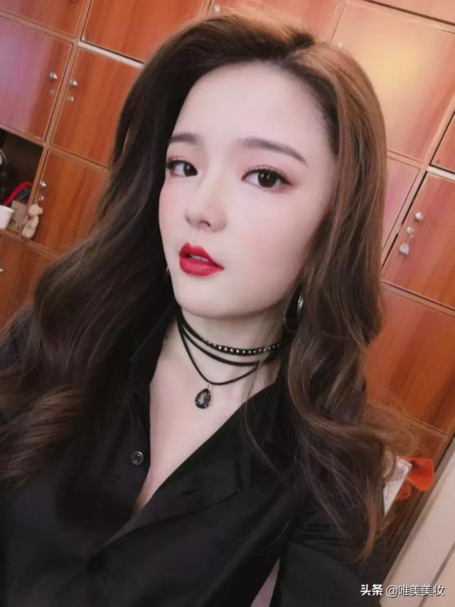 爱笑的女孩唯美句子，笑一笑幽默短句（爱笑的女生运气不会差）