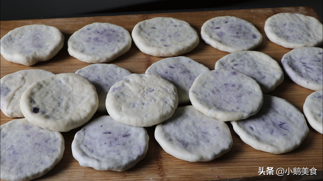 小豆饼的做法大全家常，红豆饼最过瘾的新做法