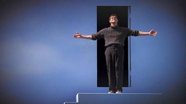 楚门的世界深度解析，楚门的深度解析（看似荒诞的故事带来深刻的思考）