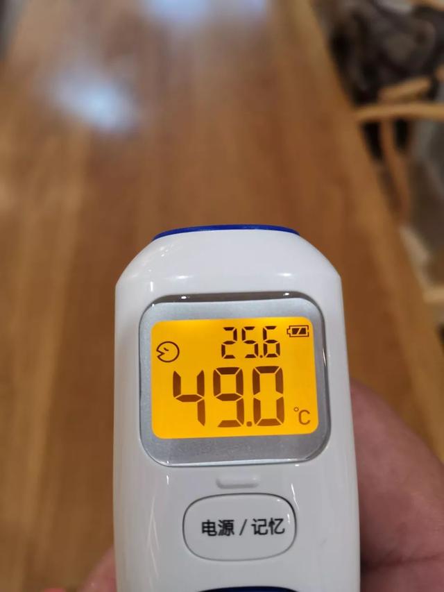 驼毛被子的优缺点，驼绒好还是羽绒被好_驼绒和羽绒被哪个好（五种常见材质被芯全方位对比）