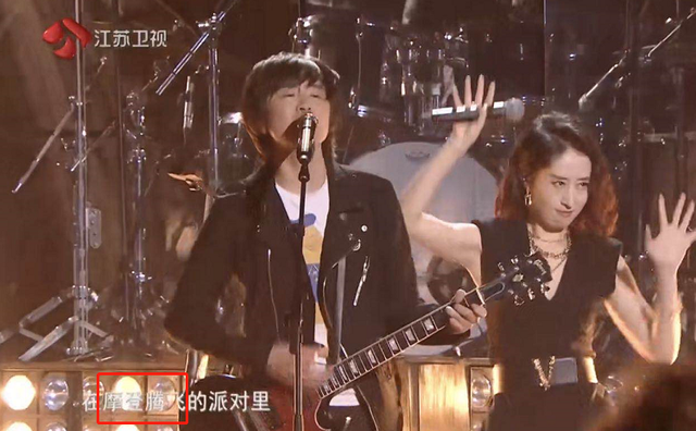 吻别英文版歌词谐音，把英语翻译成中文谐音的软件（不必试图去猜那些歌词为什么被乱改）