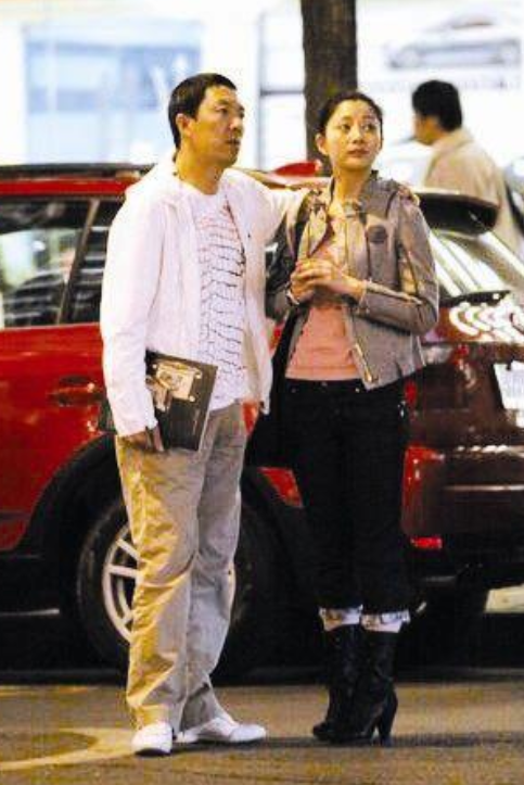 殷桃与文强亲密图片，文强与殷桃（“水蜜桃”殷桃的肆意情事）