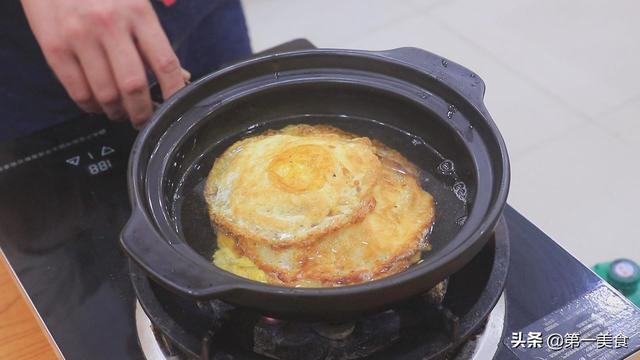 怎么炖鸡蛋好吃又简单，不蒸不煮砂锅一炖