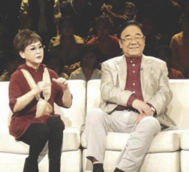 李谷一的历任丈夫，李谷一儿子（愧疚的李谷一：初婚嫁给恩师）