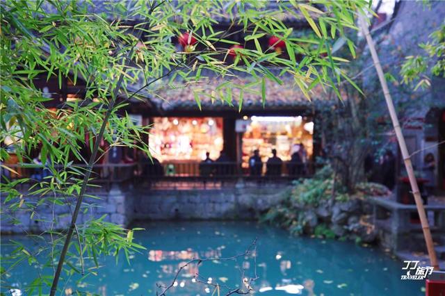 锦里在成都哪里，锦里位于成都哪里（全国十大城市商业步行街的成都锦里）