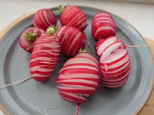 怎么种萝卜芽，萝卜发芽怎么种（春天种盆小萝卜）