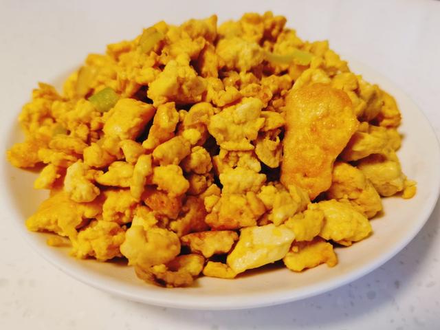 白豆腐怎么做好吃，自己怎么做白豆腐（精选白豆腐的家常做法）