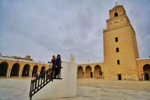 洗大净的顺序图解，洗大净的顺序（它是世界上第二大清真寺）