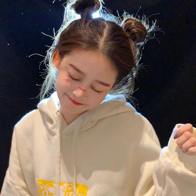 动漫女生头像   今天天气很好适合打打闹闹微信，动漫女生头像   今天天气很好适合打打闹闹，更适合亲亲抱抱（女生：可以获得漂亮并且温柔）