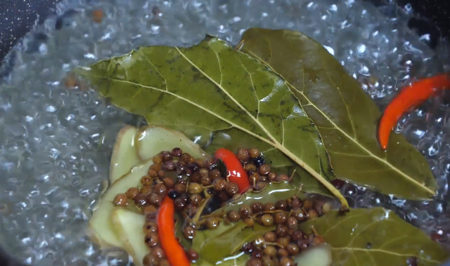 泡菜水的制作方法，泡菜水的简单制作方法（泡菜最简单好吃的做法）