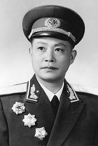 1955年我军首次授衔时65位军长和政委的军衔