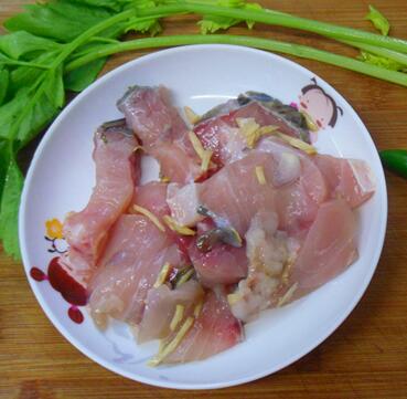 图片[2]-【鲜炒鱼片】做法步骤图 价格比猪肉便宜 隔三差五吃身体好-起舞食谱网