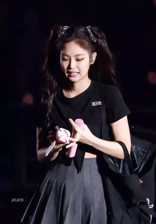 女团成员开场介绍，宝藏女团的魅力尽头在哪里