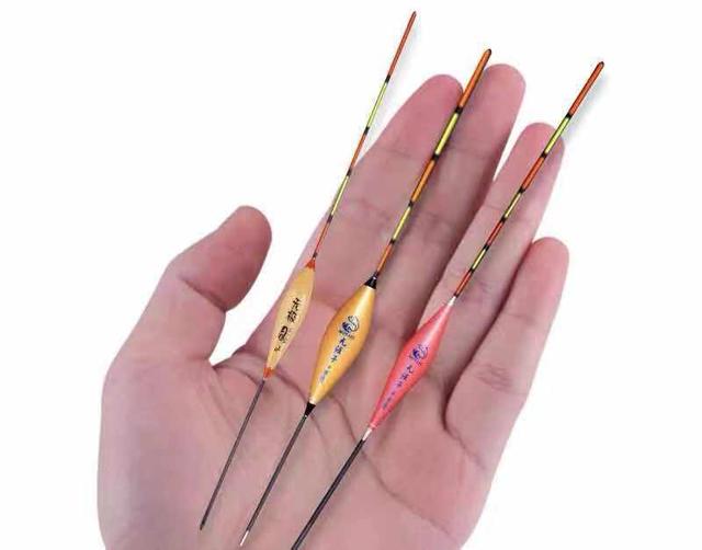 鱼漂的种类有哪些，鱼漂有啥区别（它们俗称钓鱼人的“眼睛”——解析各种类型鱼漂的特点及针对鱼群）