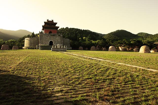 清太宗皇太极的陵墓，皇太极墓在何处（清代皇家陵寝）