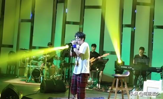 曹格 - 你的天堂歌词是什么，曹格罗密欧与祝英台（出道十三年再当一次乐坛“新人”）